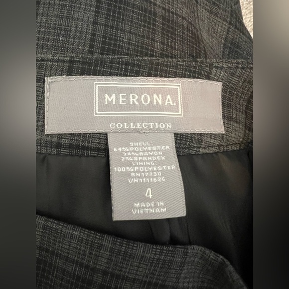 Merona Collection pencil skirt with back zipper and pleats at hem - Picture 5 of 5